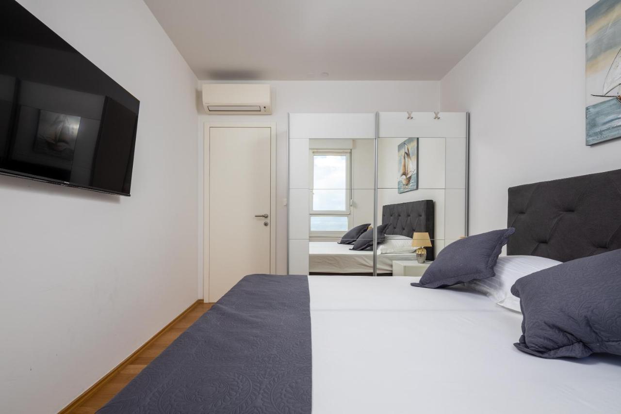 Luxury Apartment Azure Спліт Екстер'єр фото